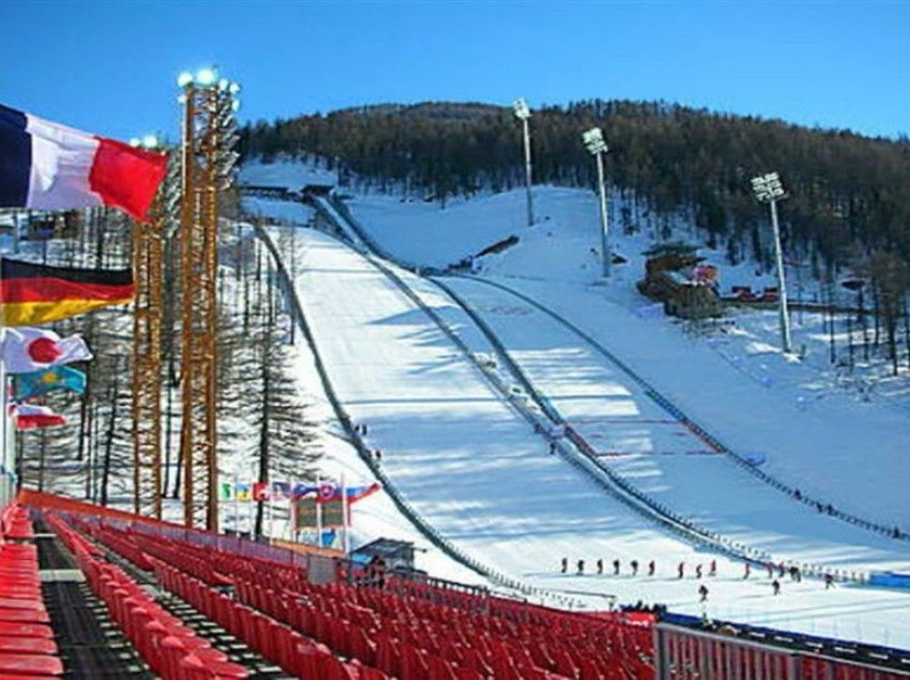 Pragelato Ski Jumping Hotel ปราเจลาโต ภายนอก รูปภาพ