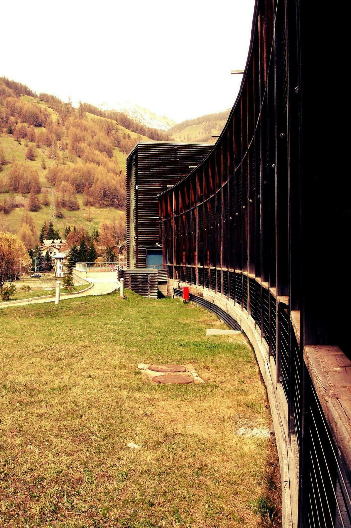 Pragelato Ski Jumping Hotel ปราเจลาโต ภายนอก รูปภาพ
